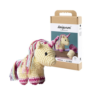 Creativ Company | Amigurumi Einhorn Häkelset DIY Baumwolle hellgelb regenbogenfarben - Racher