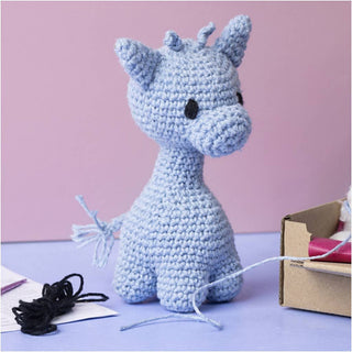 Creativ Company | Amigurumi Giraffe Häkelset DIY Baumwolle hellblau - Racher