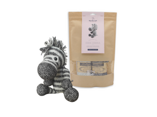 Hardicraft | Dirk Zebra Häkel-Set DIY Kuscheltierklassiker - Racher