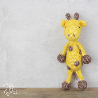 Hardicraft | George Giraffe Häkel-Set DIY Kuschelgiraffe - Racher