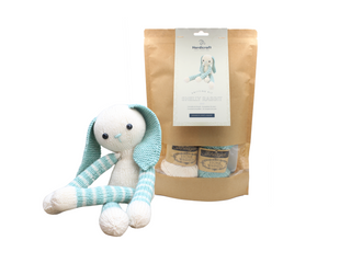 Hardicraft | Shelly Rabbit Strick-Set DIY Kuschelkaninchen - Racher