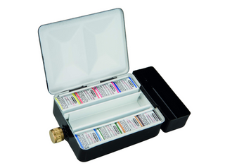 Schmincke | Horadam Aquarell Metallkasten mit 8 x 1/2 Näpfchen, Wassertank - Racher